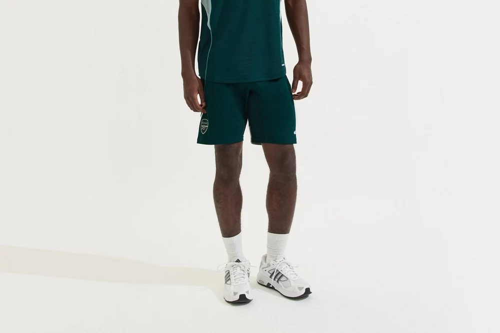 Arsenal Fanshop Store - Arsenal adidas 25/26 Pro Trainingsshorts Offizielle Arsenal FC Fußballbekleidung