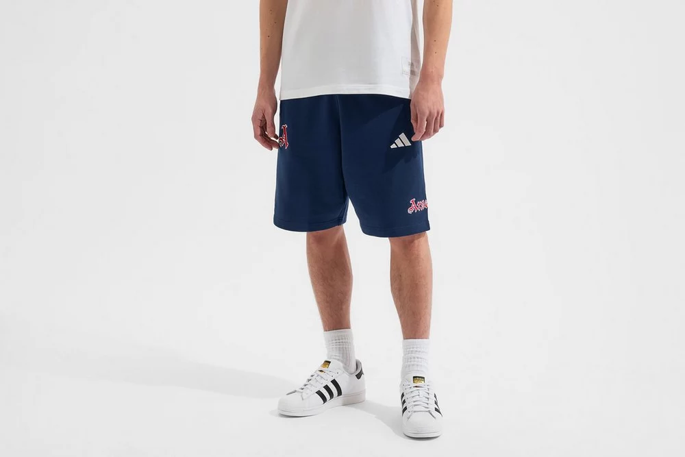 Arsenal Fanshop Store - Arsenal adidas Shorts, Größe 25/26 (US) Offizielle Arsenal FC Fußballbekleidung