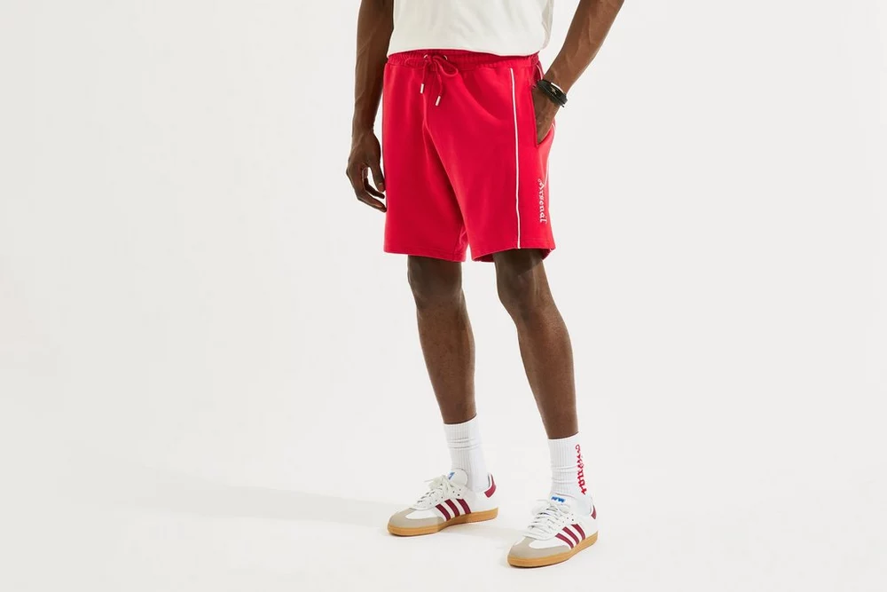 Arsenal Fanshop Store - Arsenal Classics Silverware Red Shorts Offizielle Arsenal FC Fußballbekleidung