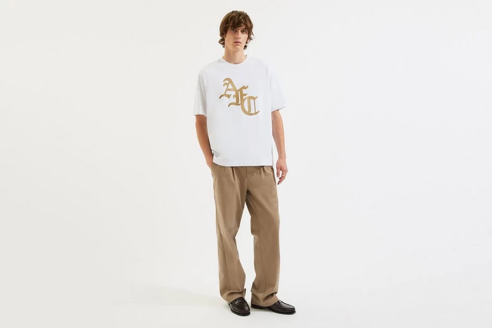 Arsenal Fanshop Store - Arsenal Classics Weißes Ehren-T-Shirt Offizielle Arsenal FC Fußballbekleidung