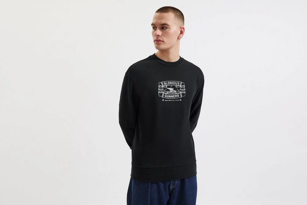 Arsenal Fanshop Store - Arsenal Glorious Gunners Schwarzes Grafik-Sweatshirt Offizielle Arsenal FC Fußballbekleidung