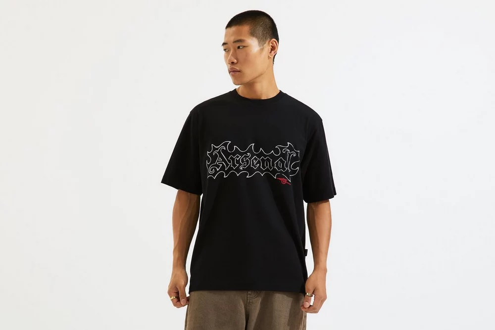 Arsenal Fanshop Store - Arsenal N7 Black Axle T-Shirt Offizielle Arsenal FC Fußballbekleidung