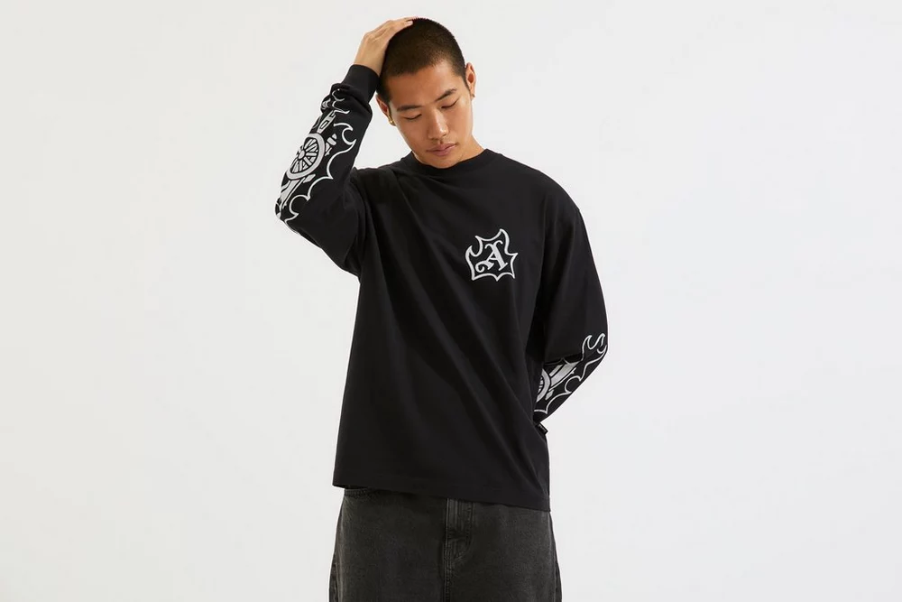 Arsenal Fanshop Store - Arsenal N7 Munition Langarm-T-Shirt Offizielle Arsenal FC Fußballbekleidung