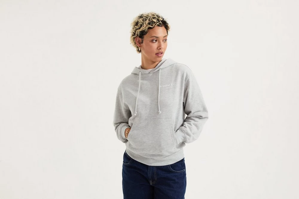 Arsenal Fanshop Store - Arsenal Damen Essentials Grauer Chapman Hoodie Offizielle Arsenal FC Fußballbekleidung