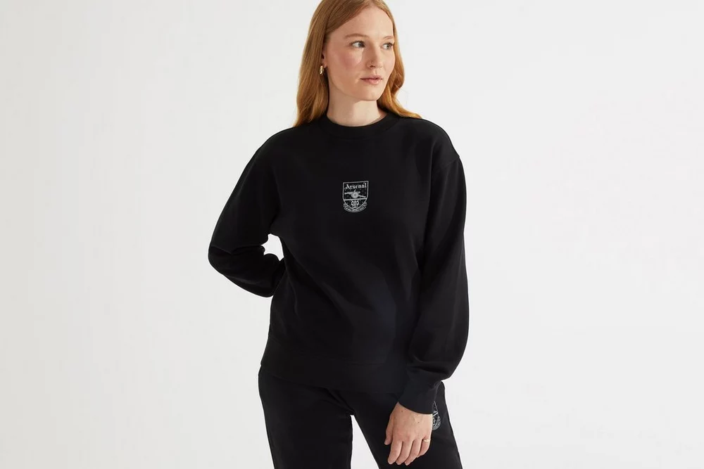 Arsenal Fanshop Store - Arsenal Damen-Sweatshirt Concordia in Schwarz Offizielle Arsenal FC Fußballbekleidung