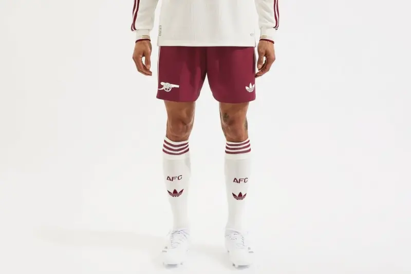 Arsenal Fanshop Store - Arsenal Herren adidas 25/26 Auswärtsshorts Offizielle Arsenal FC Fußballbekleidung