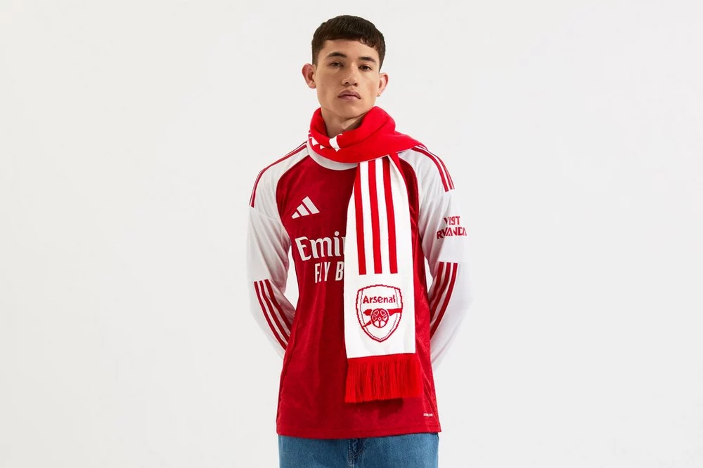 Arsenal Fanshop Store - Arsenal adidas Heimschal 25/26 Offizielle Arsenal FC Fußballbekleidung