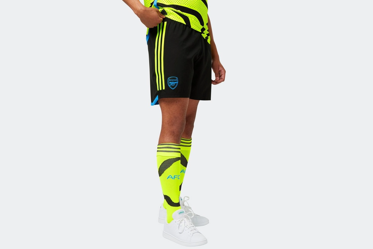 arsenal 2324 authentische auswärtsshorts für herren Kategorien für Arsenal-Unterstützer